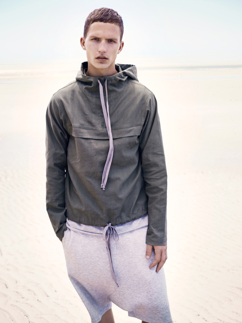 Bassike-Spring-Summer-2014-Campaign-Nathaniel-Visser-002