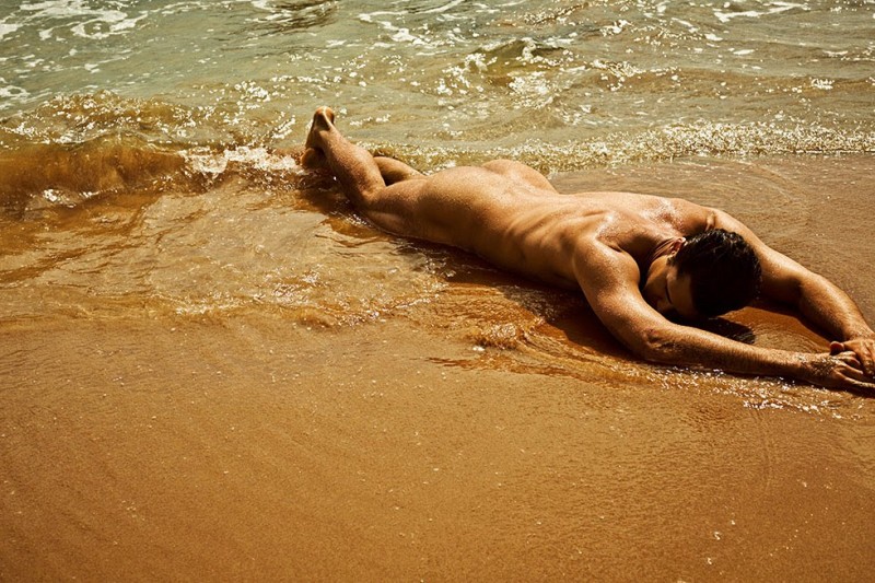 Brian Shimansky Model Nude Photoshoot Beach El País Semanal