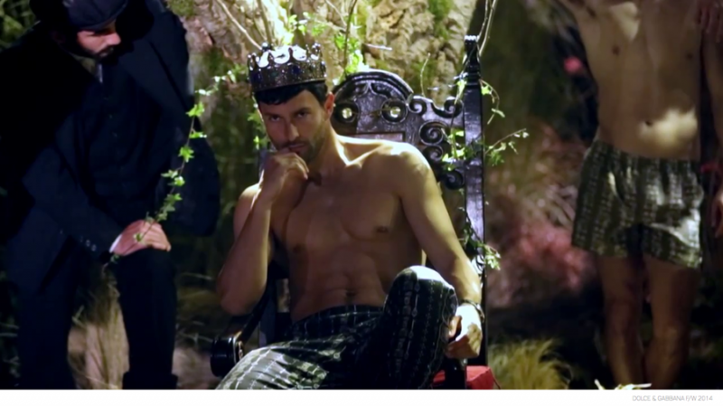 Dolce-and-Gabbana-Fall-Winter-2014-Campaign-Video-012