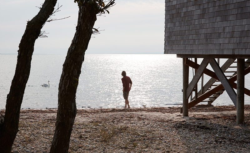 Pilcher wears sweater The Elder Statesman and shorts Rag & Bone.