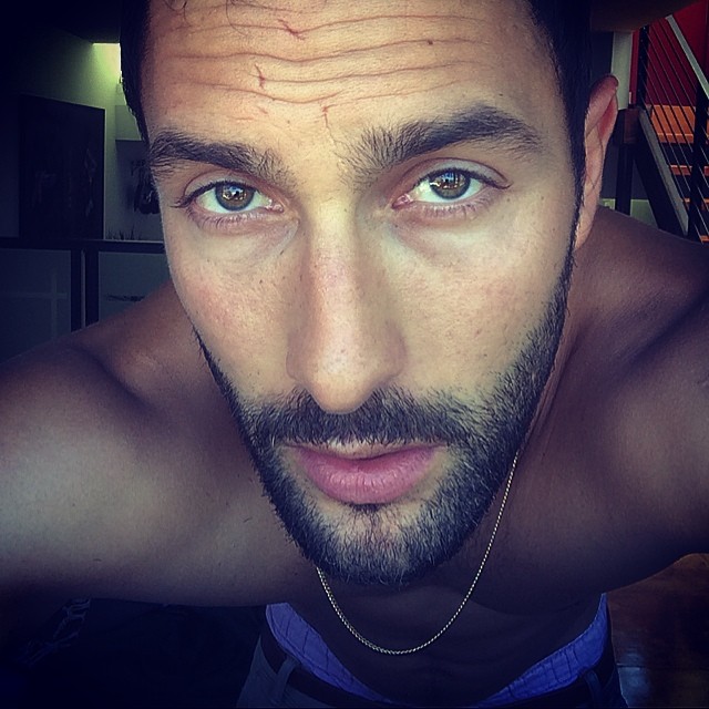 Noah Mills pops in for a new selfie.