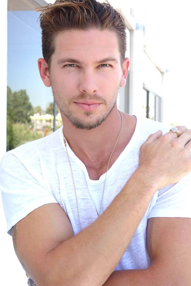 Adam Senn’s New Spanish Digitals