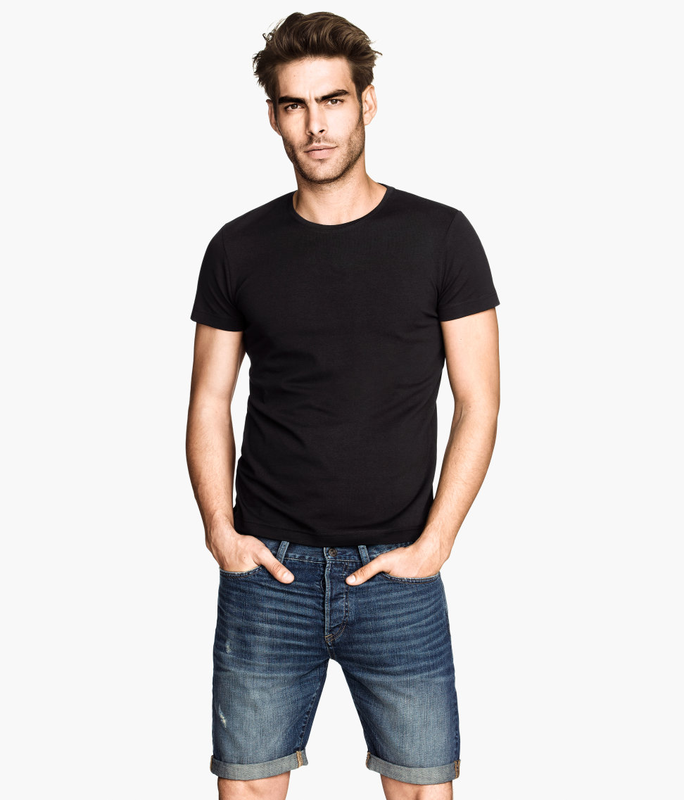 Jon Kortajarena Dons H&M's Summer Basics – The Fashionisto