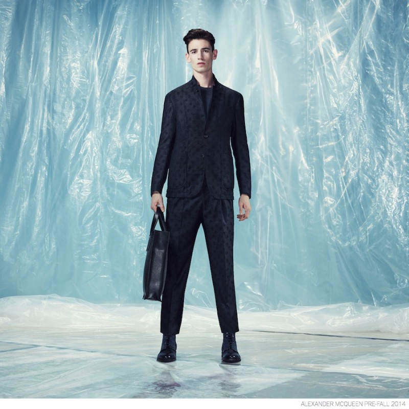Alexander-McQueen-Pre-fall-2014-Look-Book-Elegant-Suiting-015