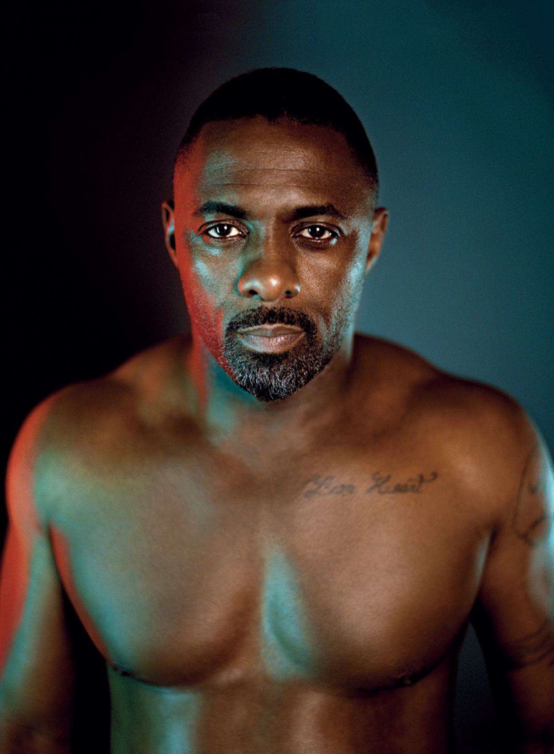 Idris-Elba-Shirtless-Details