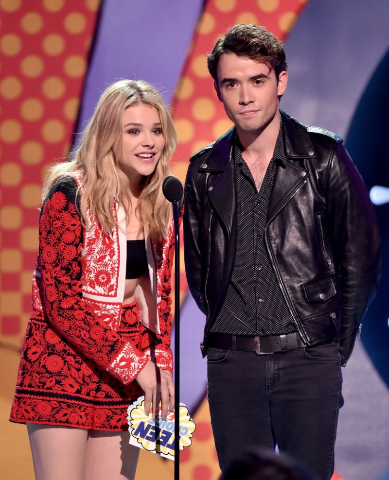 Presenting an awards with his 'If I Stay' co-star Chloë Grace Moretz, actor Jamie Blackley got the leather memo, wearing a leather biker's jacket, skinny black jeans and a micro polka dot black dress shirt