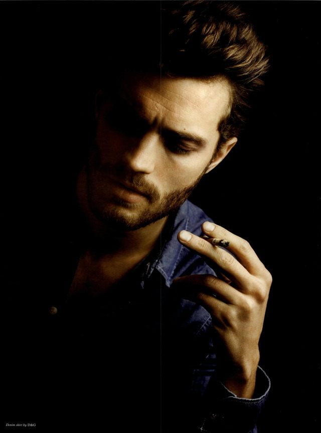 Jamie Dornan Wonderland 005