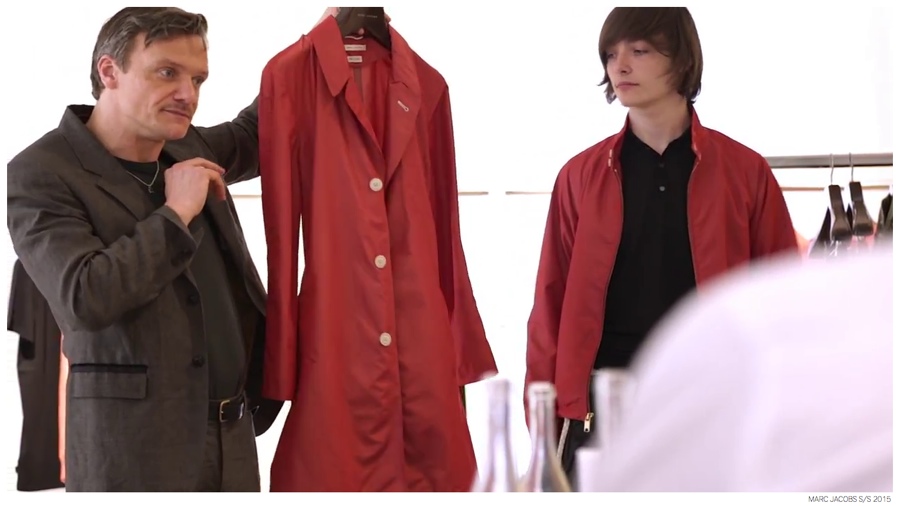 Watch Marc Jacobs Spring 2015 Collection Video