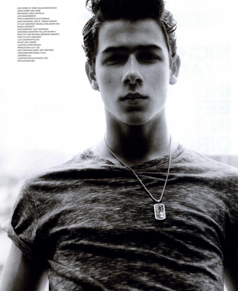 Nick-Jonas-VMAN-003