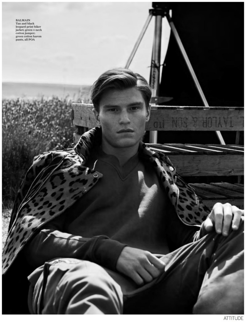 Oliver-Cheshire-Attitude-September-2014-Issue-Photos-003