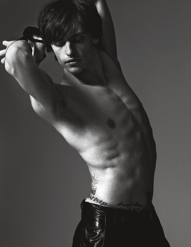 Sergei-Polunin-Photos-Dancing-Zoo-Magazine-Fashion-002