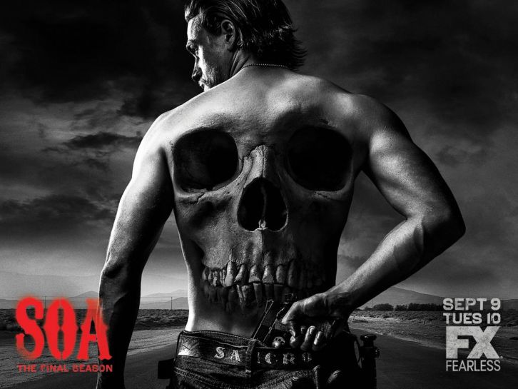 Charlie Hunnam Promotes ‘Sons of Anarchy’ Final Season with Skull Promo