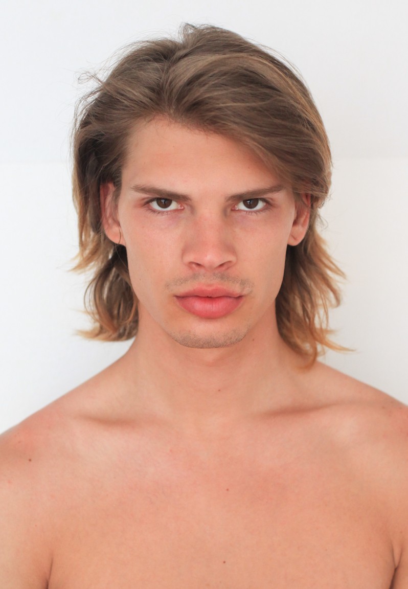 Model Minute: Cameron Keesling at Q Models