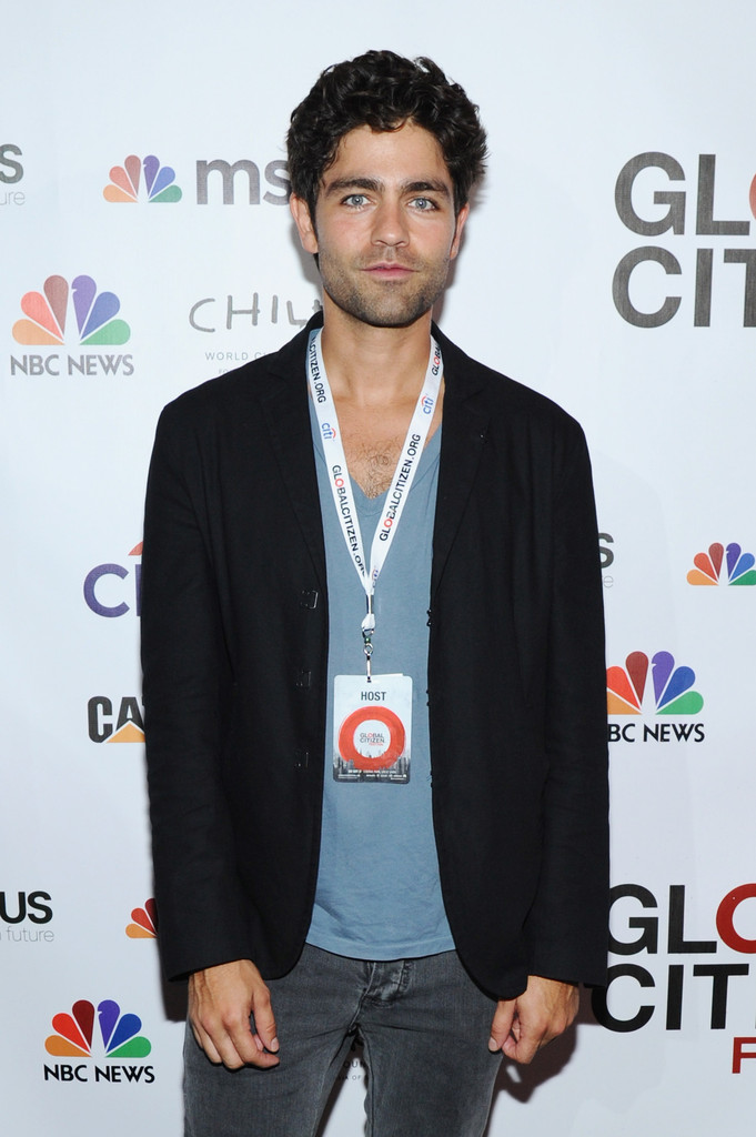 Adrian-Grenier-Casual-Style