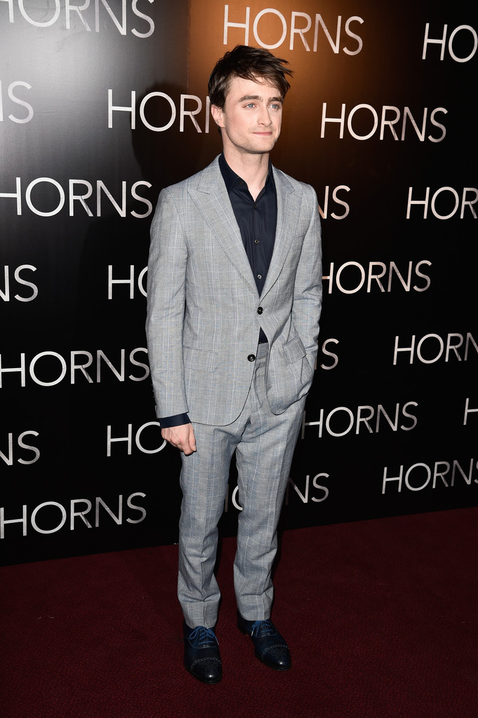 Daniel Radcliffe Wears Gray Dunhill Suit to 'Horns' Premiere