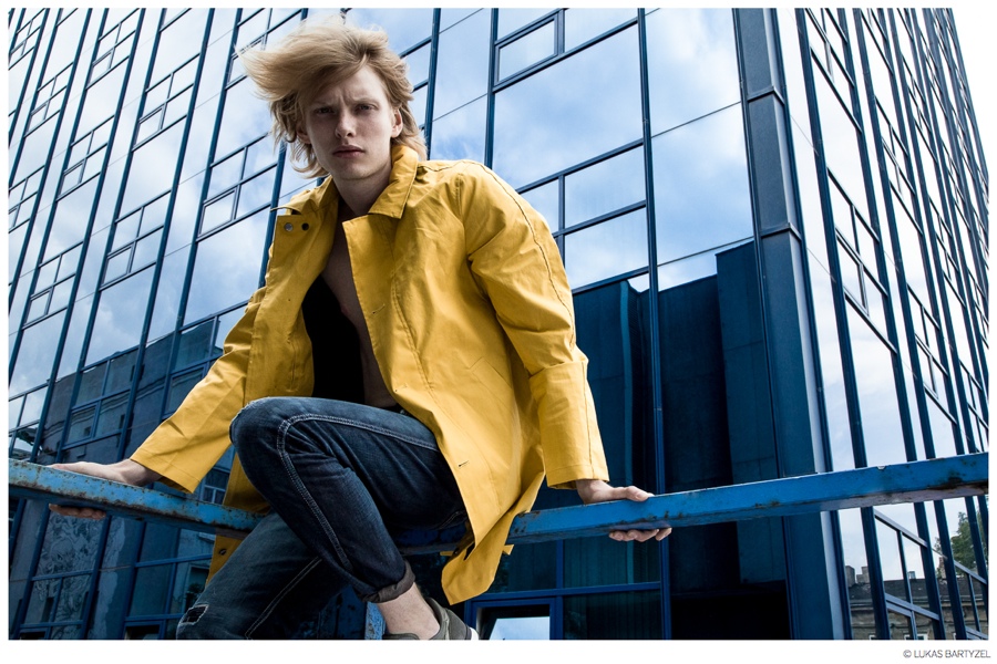 Iwan Zalewski Poses for the Lens of Lukasz Bartyzel