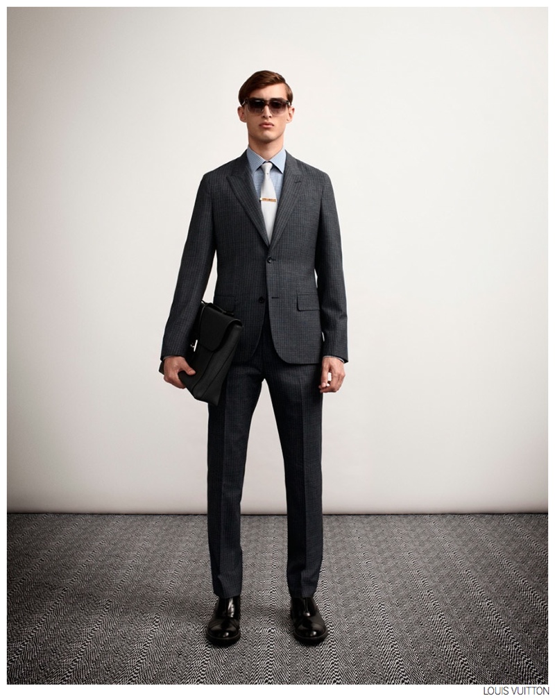 Louis-Vuitton-Mens-Suits-004