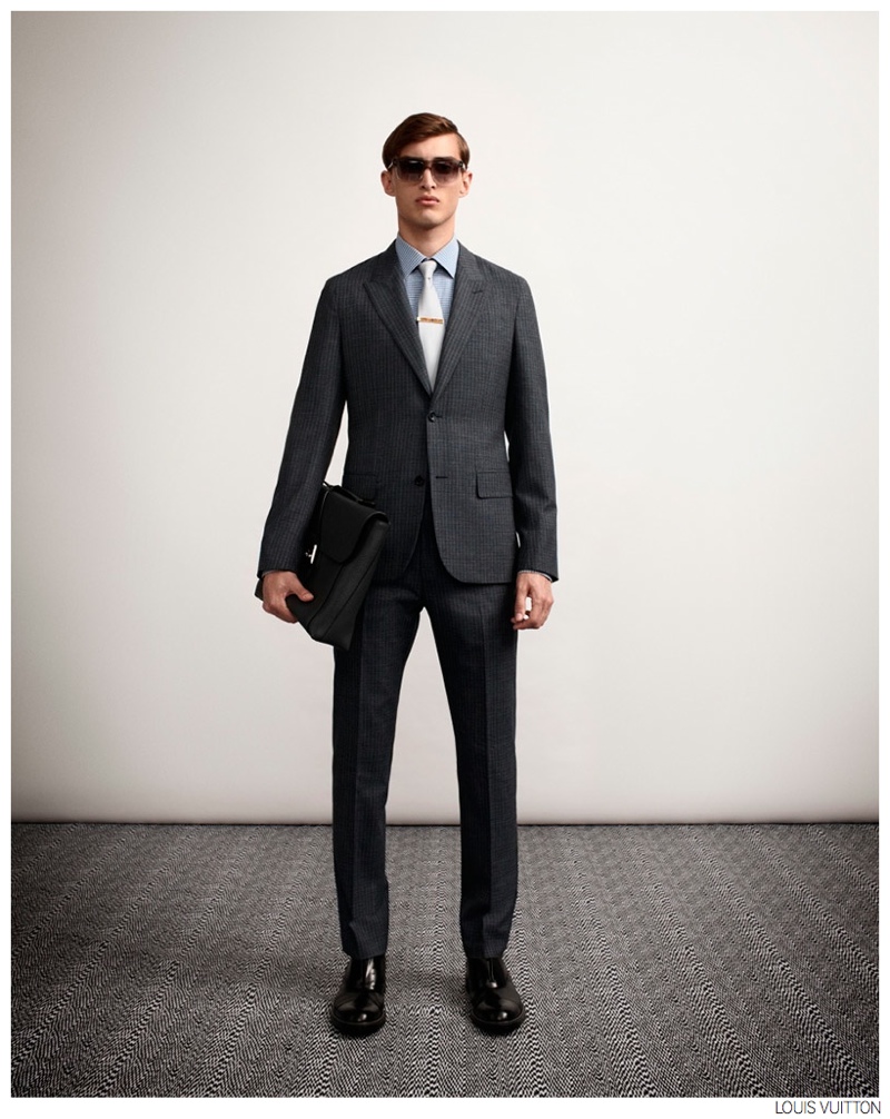 Louis Vuitton Highlights Sharp Suiting for Spring/Summer 2015 Tailoring  Collection – The Fashionisto