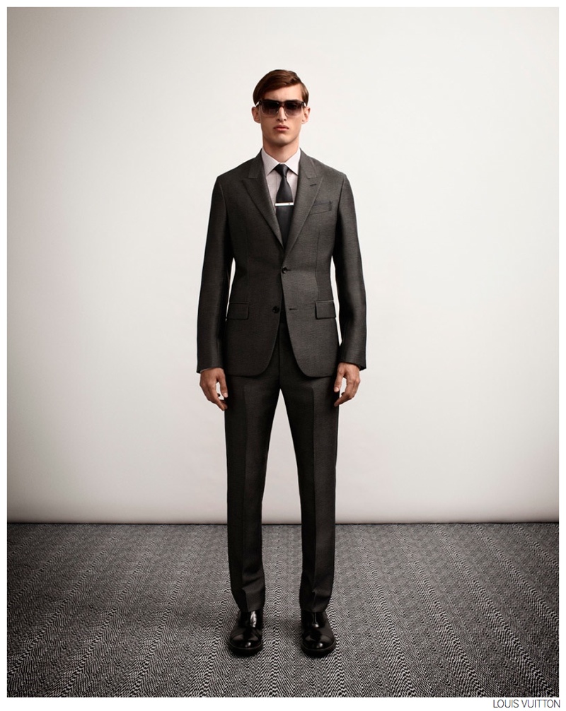 Louis-Vuitton-Mens-Suits-008