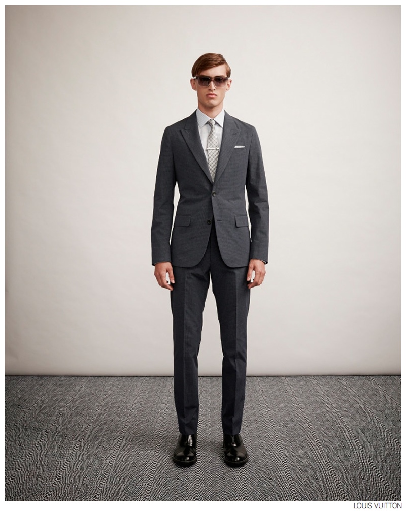 Louis-Vuitton-Mens-Suits-010