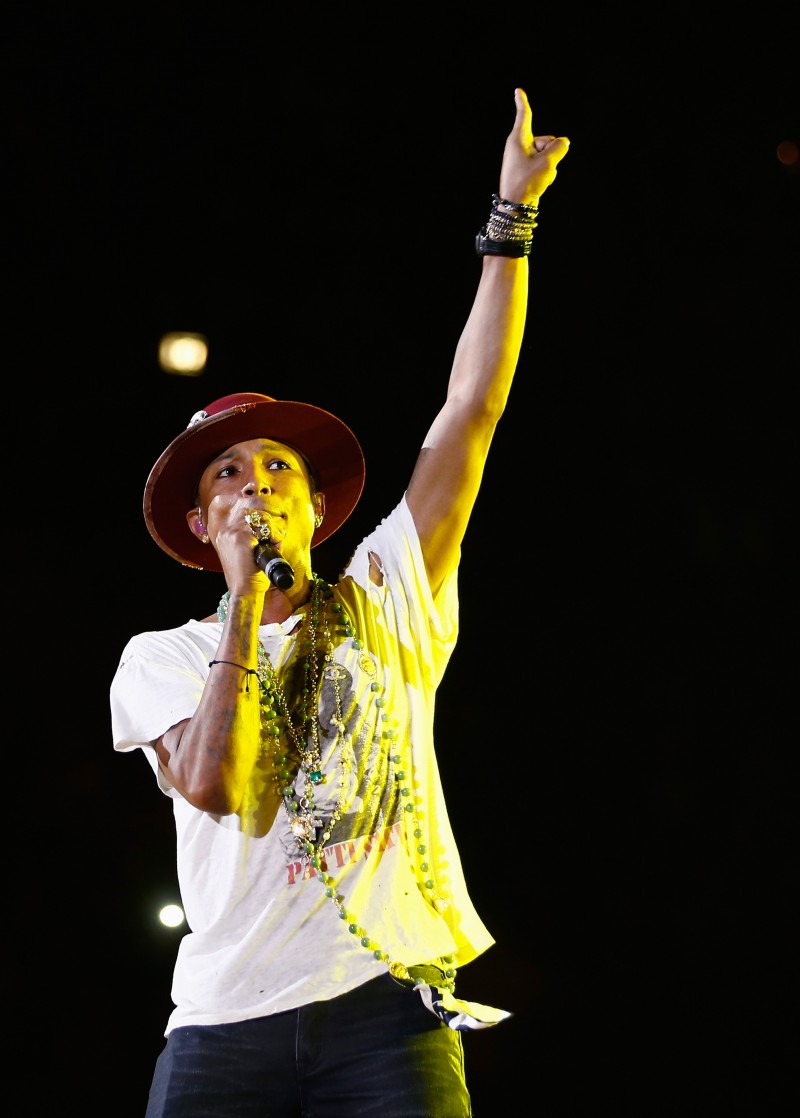 Singer Pharrell Williams was on hand for a special showcase from Italian lingerie brand Intimissimi, featuring its fall 2014 collection. Pharrell was the main attraction, taking to the stage in a graphic t-shirt and beaded jewelry to perform his hit single 'Happy'.