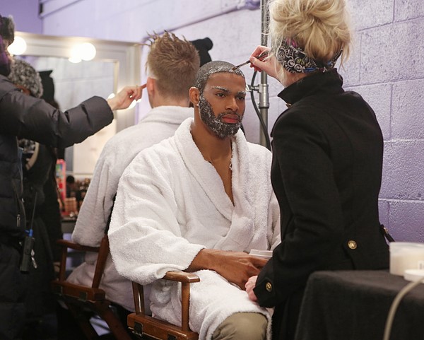 Denzel sits in the makeup chair...beard looking good.