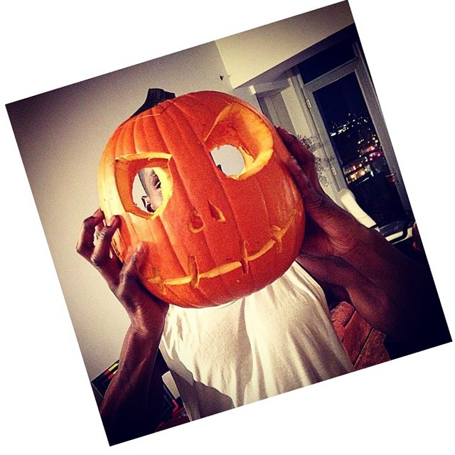 Adonis Bosso achieves the perfect pumpkin head.