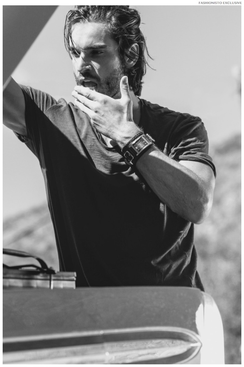 Daniel wears black shirt AllSaints, watch GUESS and bracelets Armani Exchange. » Fashionisto Exclusive: Daniel di Tomasso Interview Daniel wears black shirt AllSaints, watch GUESS and bracelets Armani Exchange.