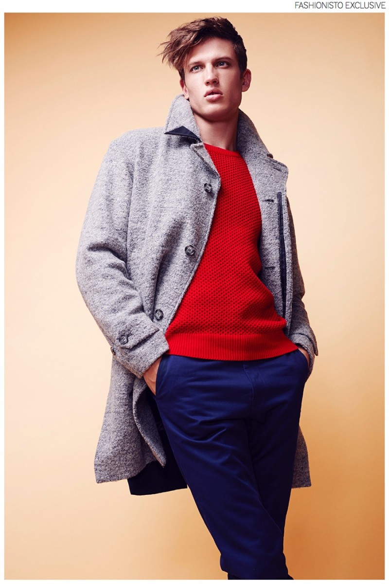 Marinus wears coat Kenzo, sweater Reiss and pants Fred Perry.