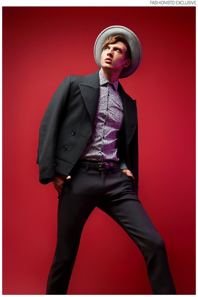 Marinus wears belt Saint Laurent by Hedi Slimane, pants Marc by Marc Jacobs, hat, shirt and jacket Reiss.