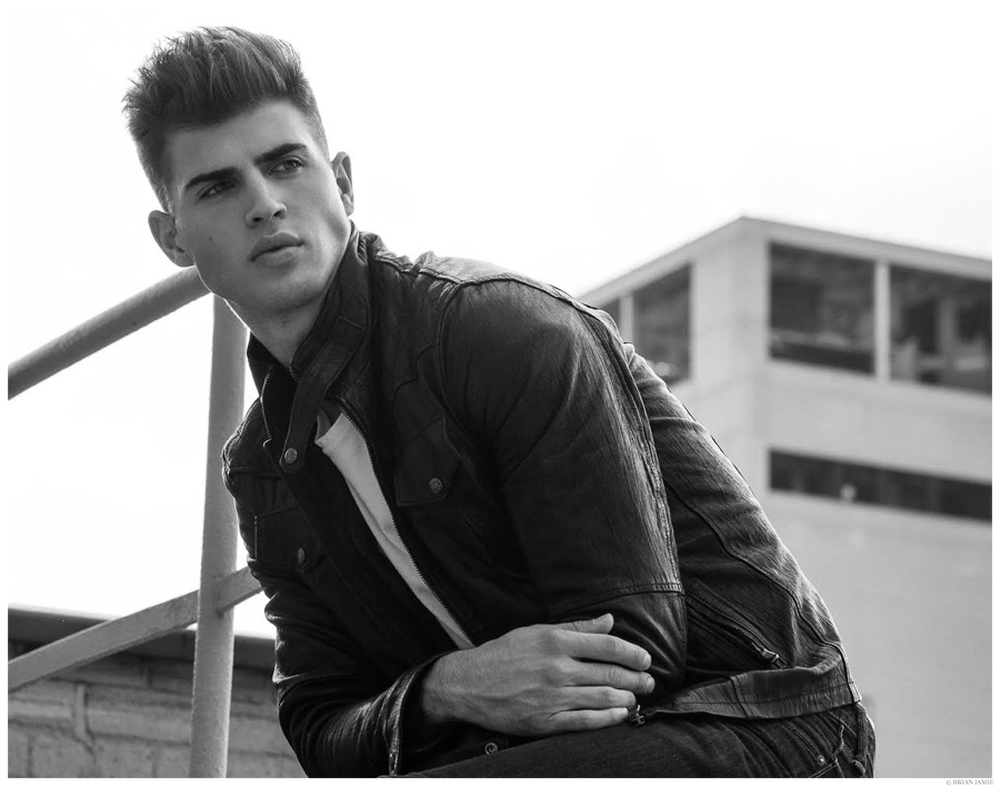 Humbert-Clotet-2014-Model-Photo-008