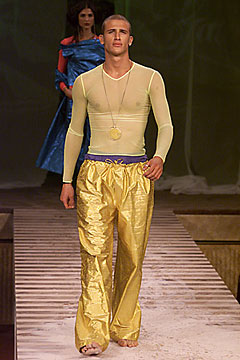 Spring 2000: Thoughts of vacation strikes up a sheer and metallic fantasy.