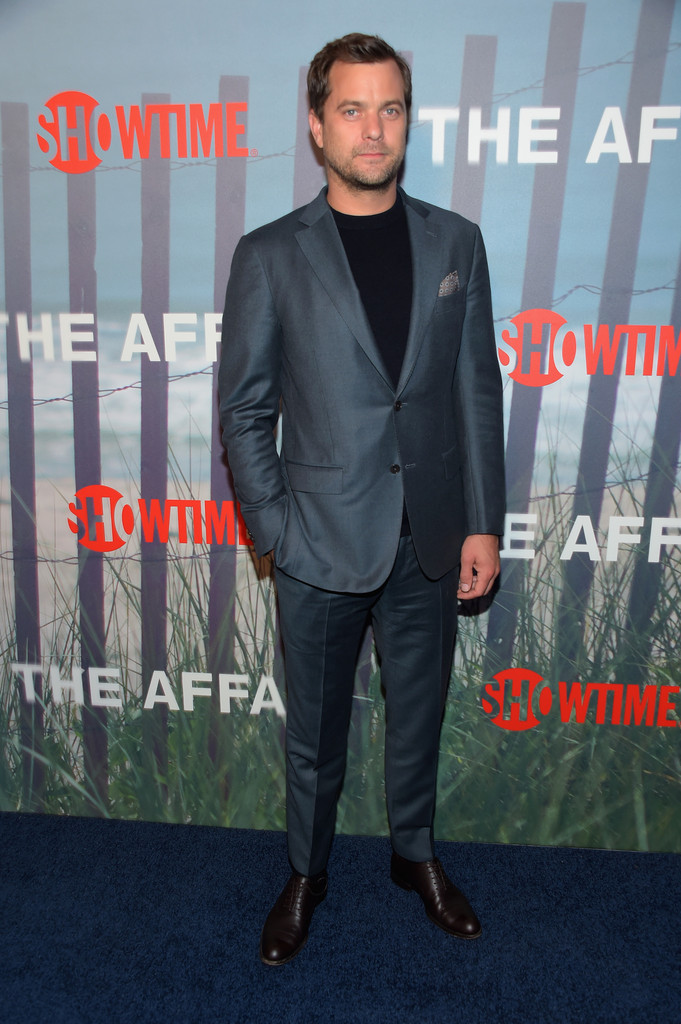 Joshua Jackson Attends 'The Affair' Premiere in Ermenegildo Zegna