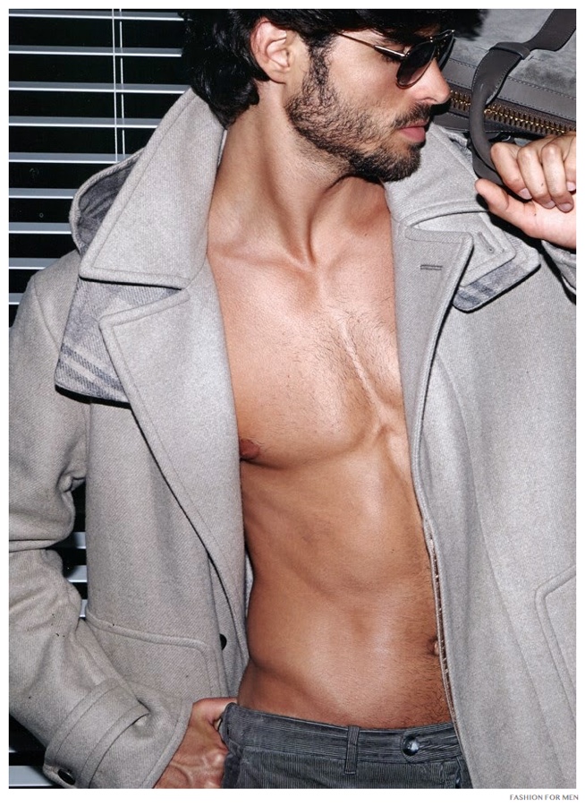 Juan-Betancourt-Tom-Ford-Fashion-for-Men-Photo-Shoot-001