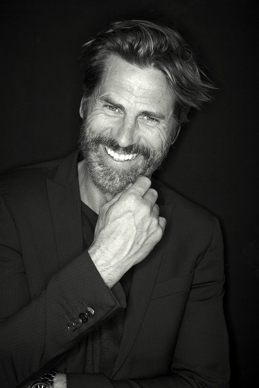 Mark Vanderloo Poses for DT Magazine