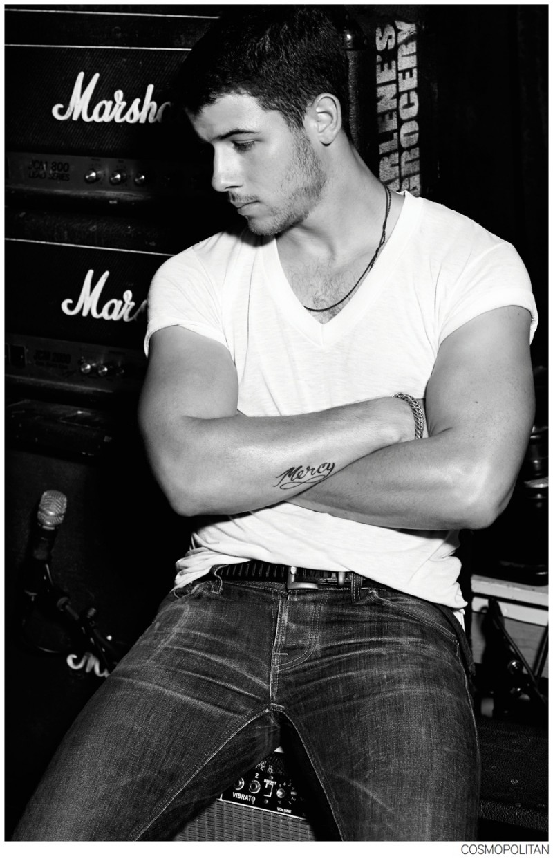 Nick-Jonas-Cosmopolitan-Photo-Shoot-006