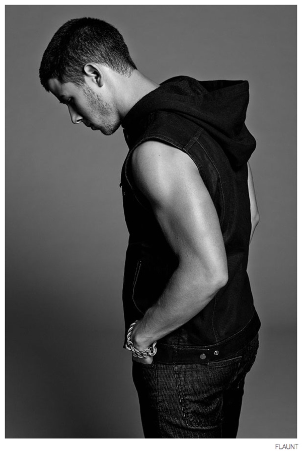 Nick-Jonas-Flaunt-2014-Photo-Shoot-005