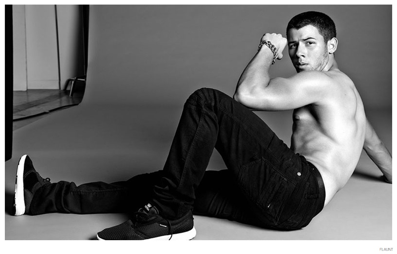 Nick-Jonas-Flaunt-2014-Photo-Shoot-006