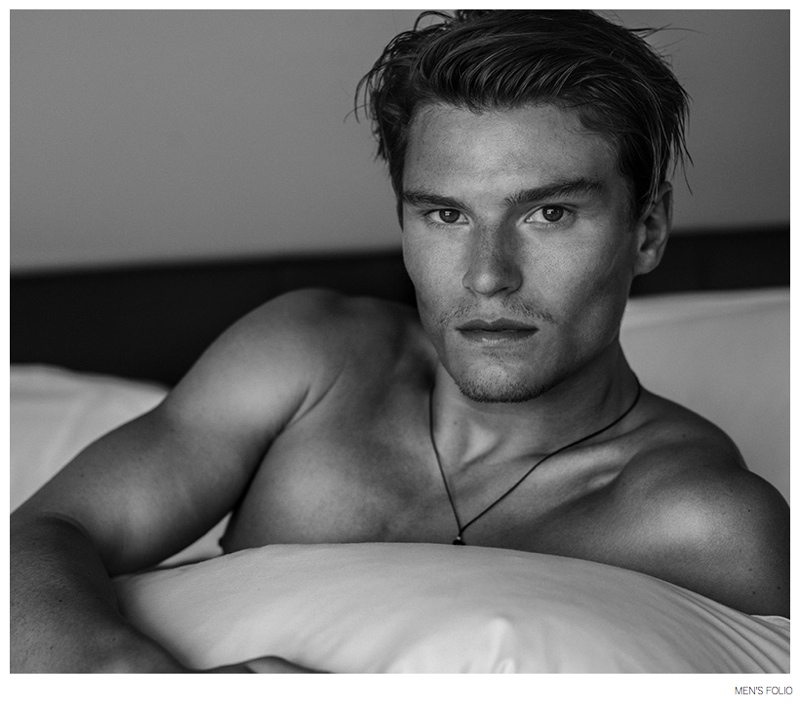 Oliver-Cheshire-Mens-Folio-Photo-Shoot-004