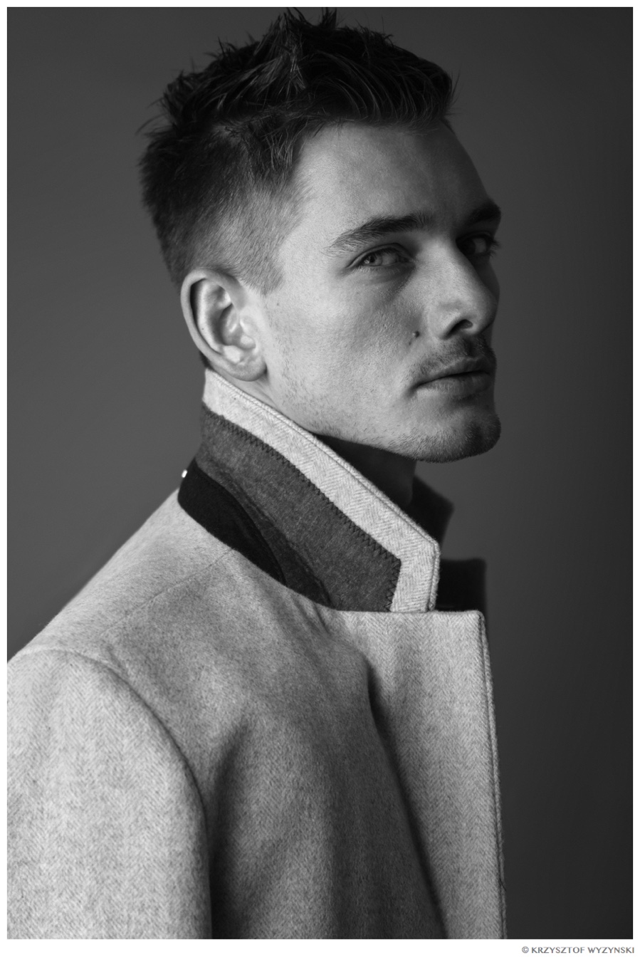 Robert-Model-2014-Photo-010
