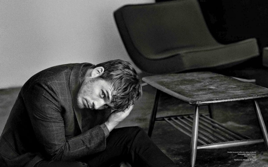 Sam-Claflin-LOfficiel-Hommes-Netherlands-Photo-Shoot-002