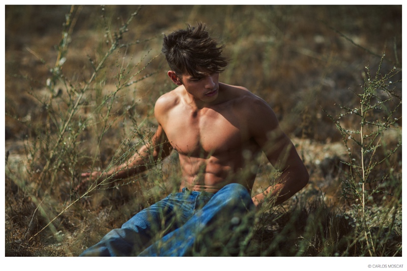 Scott-Gardner-Model-2014-Photo-005