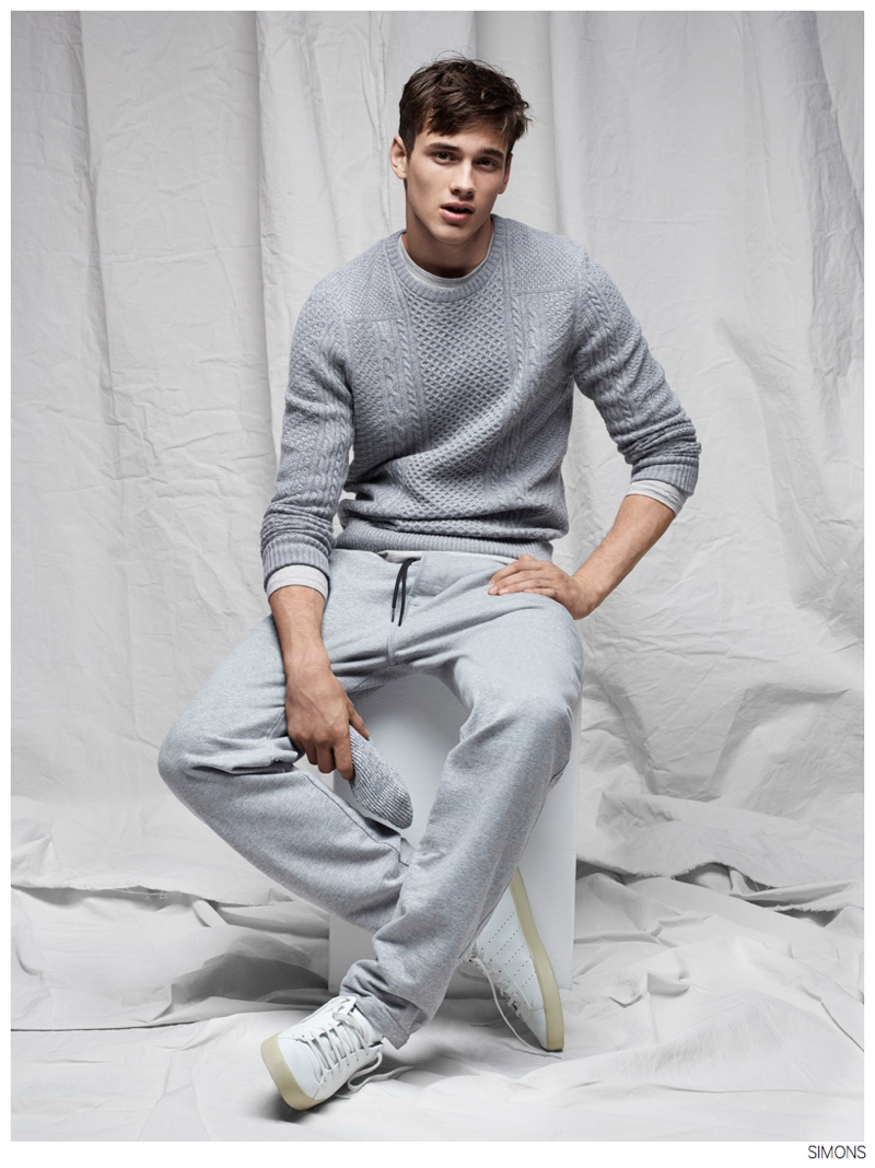 Simons-Fall-2014-Fashions-Pier-Gabriel-Lajoie-006