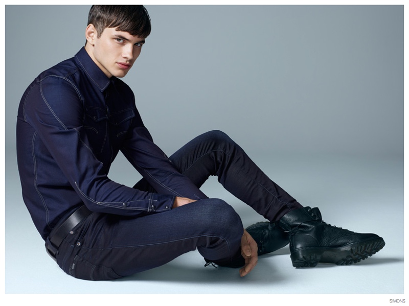 Simons-Fall-2014-Fashions-Pier-Gabriel-Lajoie-016