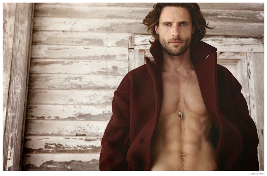 Tommy Dunn Sports Fall Hues in Fashion for Men