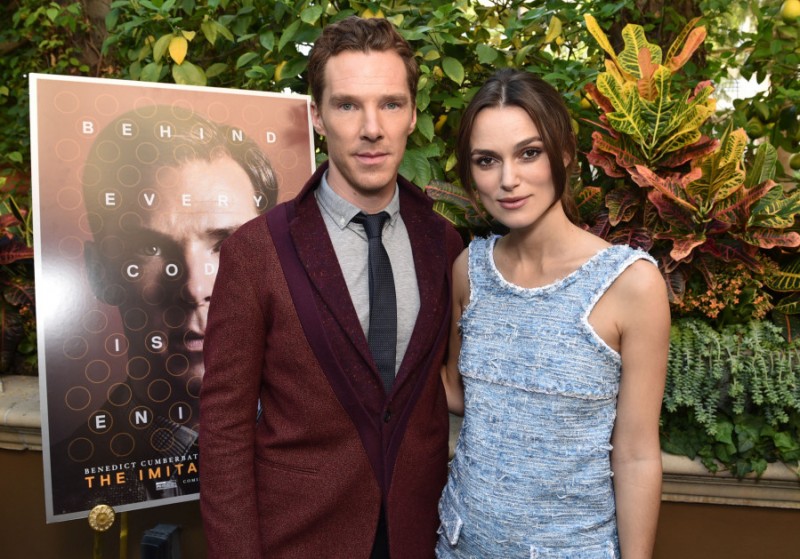 Joined by actress Keira Knightley at The Weinstein Company's 'The Imitation Game' brunch, Benedict Cumberbatch stole the show in a burgundy layered tweed blazer from the fall-winter 2014 collection of Casely-Hayford.