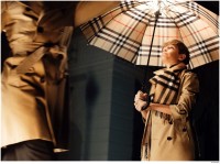 Burberry Holiday 2014 Behind the Scenes 006