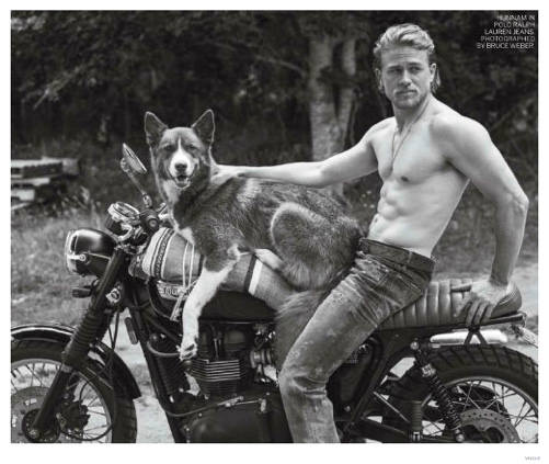 Charlie-Hunnam-Vogue-December-2014-Photo-Shoot-003