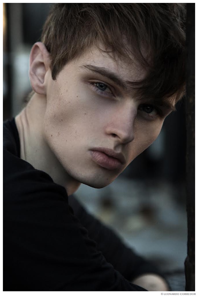 Chris-Davis-Model-2014-Photo-002