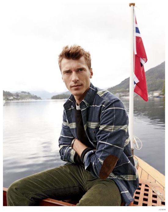 Clement-Chabernaud-Rugged-Mens-Styles-JCrew-December-2014-Guide-010